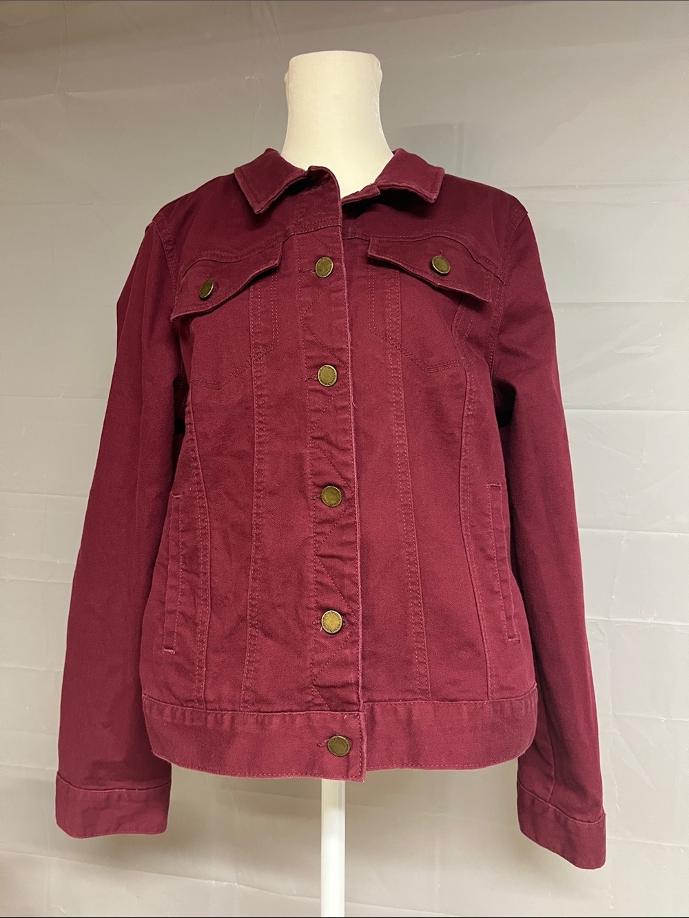 Womens Burgundy Button-Front Jean Jacket